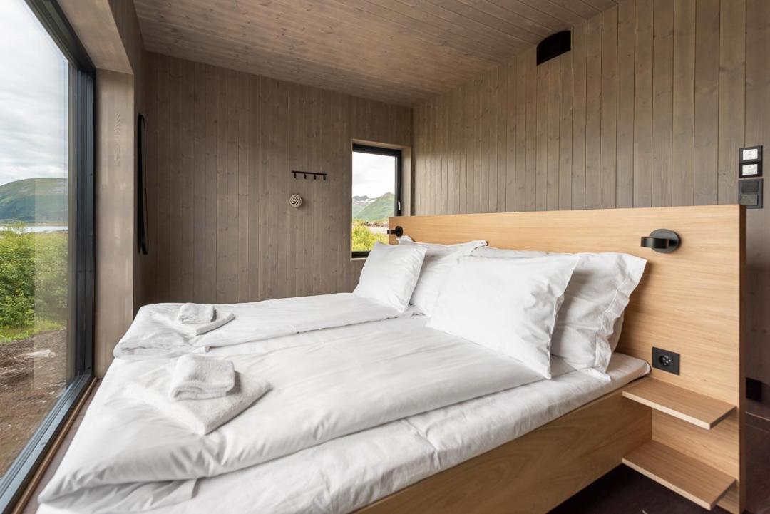 Hoda Cabin - Luxury Lodge With Jacuzzi And Sauna Lyngværet المظهر الخارجي الصورة